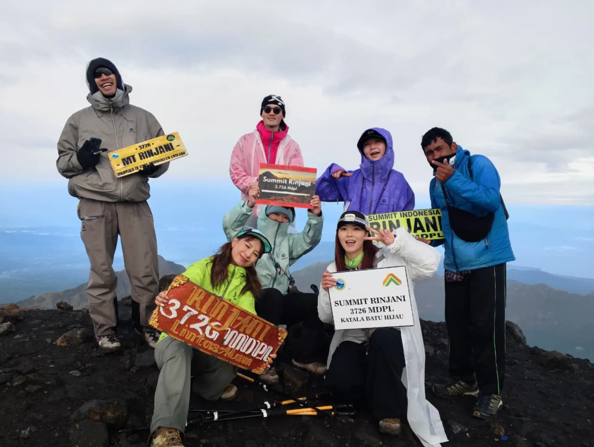 2 Days / 1 Night + Summit